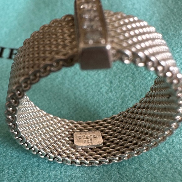 Tiffany & Co. Mesh Ring with 4 Diamonds Size 6 - Picture 3 of 7